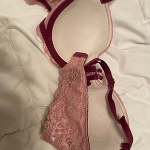 Victoria’s Secret Bra size 34C